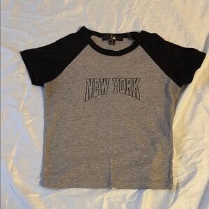 Woman’s New York Crop Top - Gray & Black